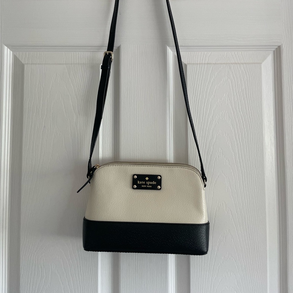 Kate Spade New York 2 tone small crossbody